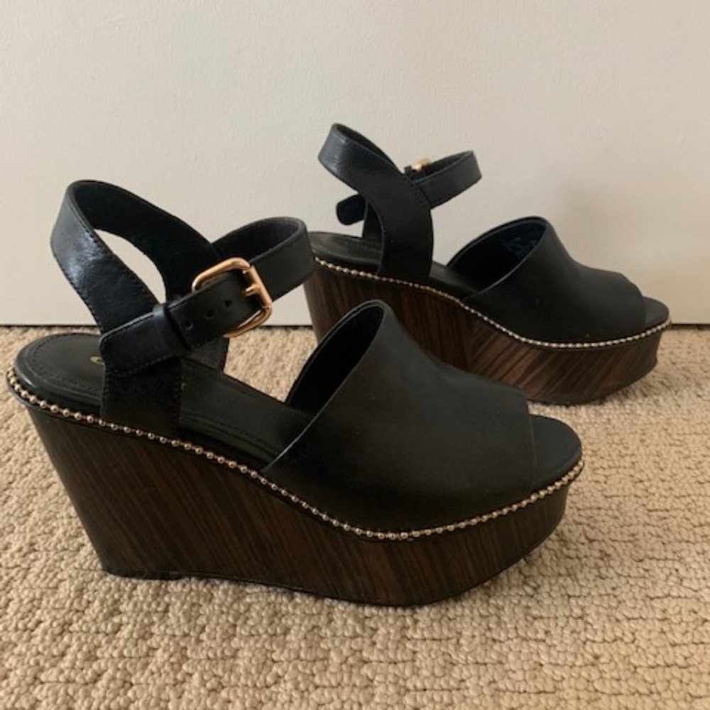 Coach Black Leather Platform Sandals Size 7